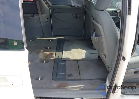 2005 Chrysler Town & Country Lx из США, поврежденный, VIN 2C4GP44R15R406036